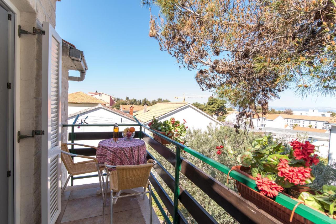 Apartments Pinija Supetar Dış mekan fotoğraf