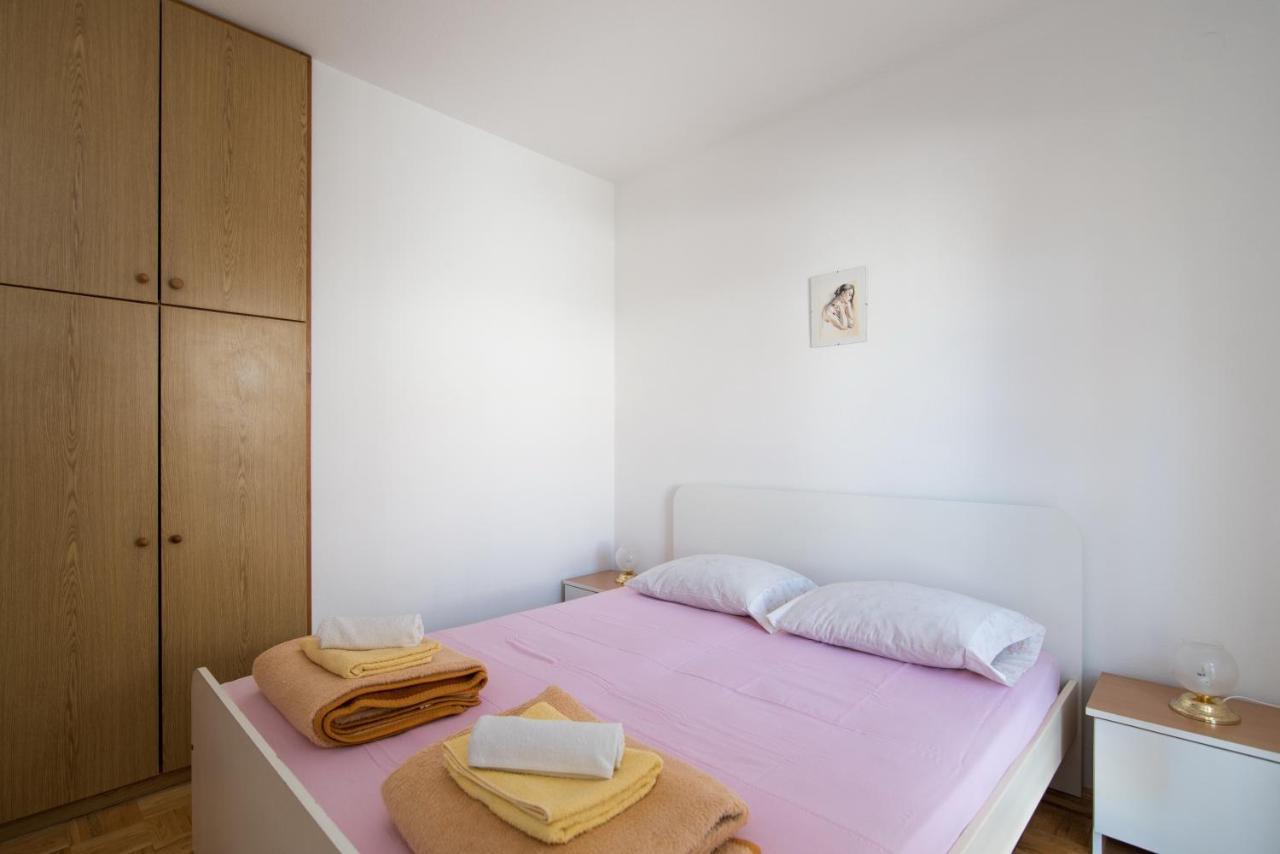 Apartments Pinija Supetar Dış mekan fotoğraf