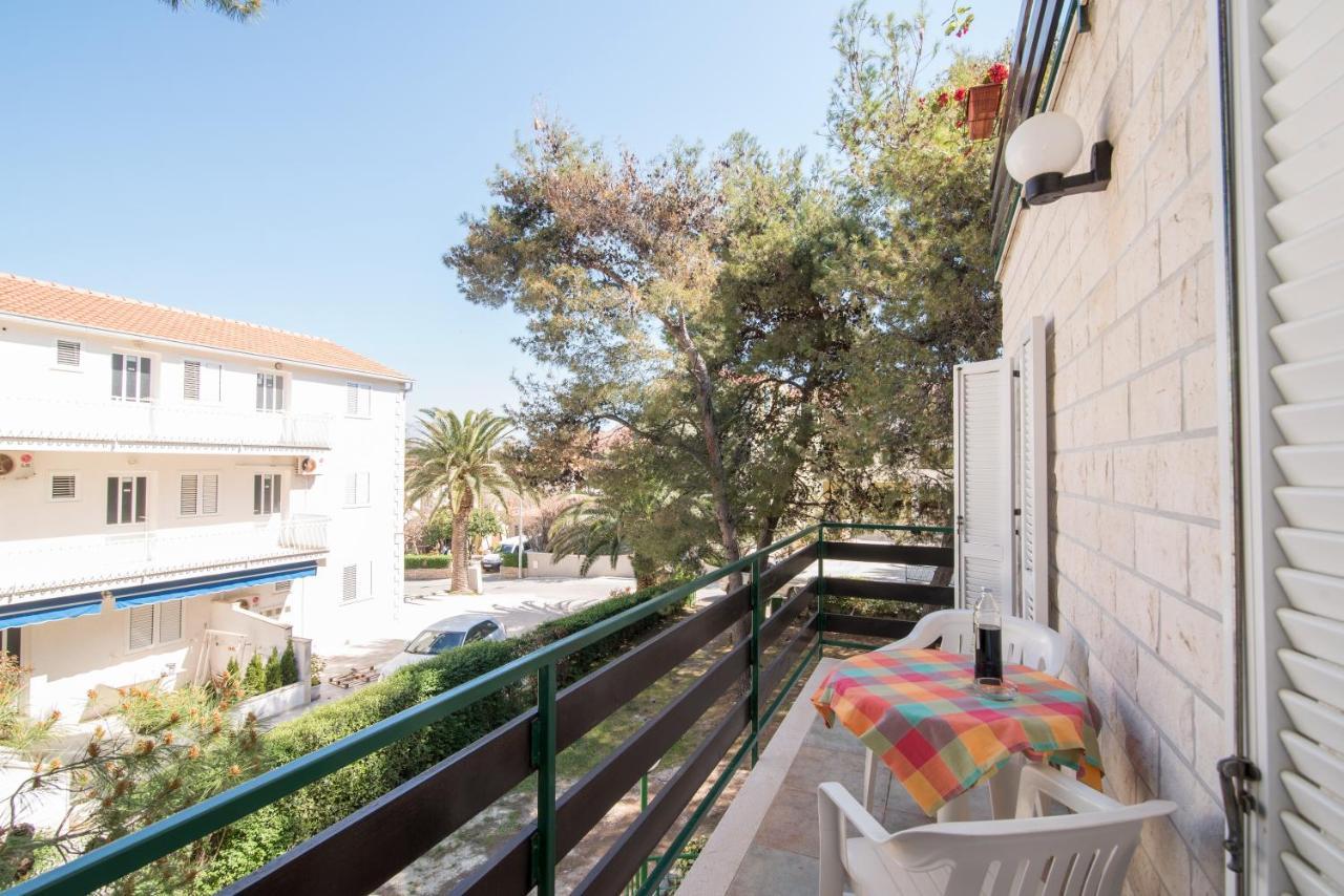 Apartments Pinija Supetar Dış mekan fotoğraf