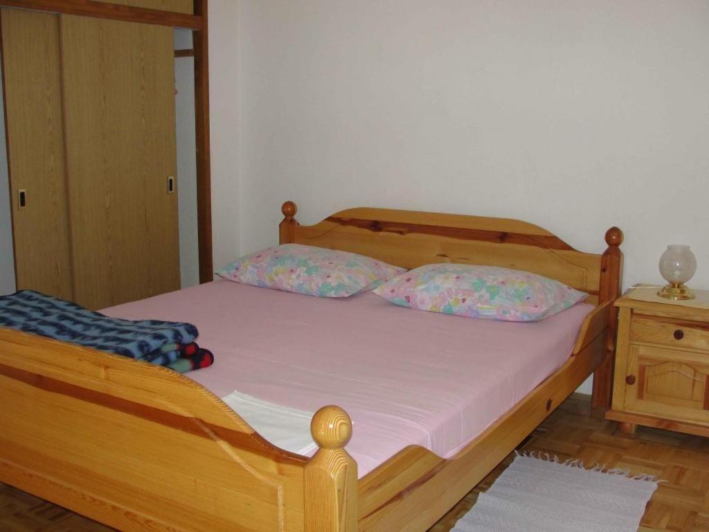 Apartments Pinija Supetar Dış mekan fotoğraf